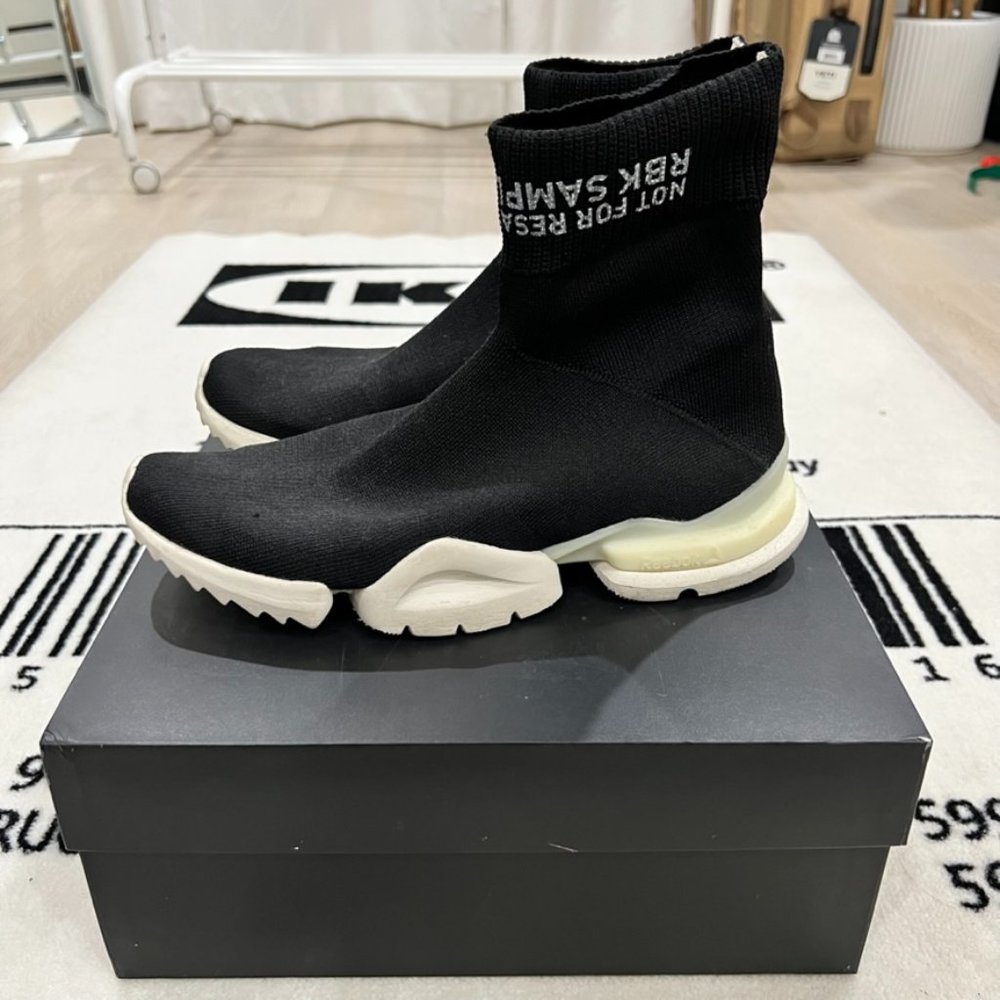 Limited Edition Reebok Sock Run R "Not For Resale" Print Sneakers